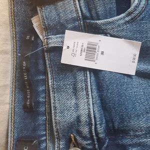 Brand New Banana Republic Jean's, size 35